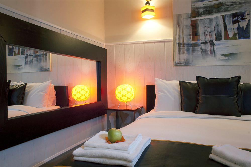 Hostal Oxum Madrid Pokoj fotografie