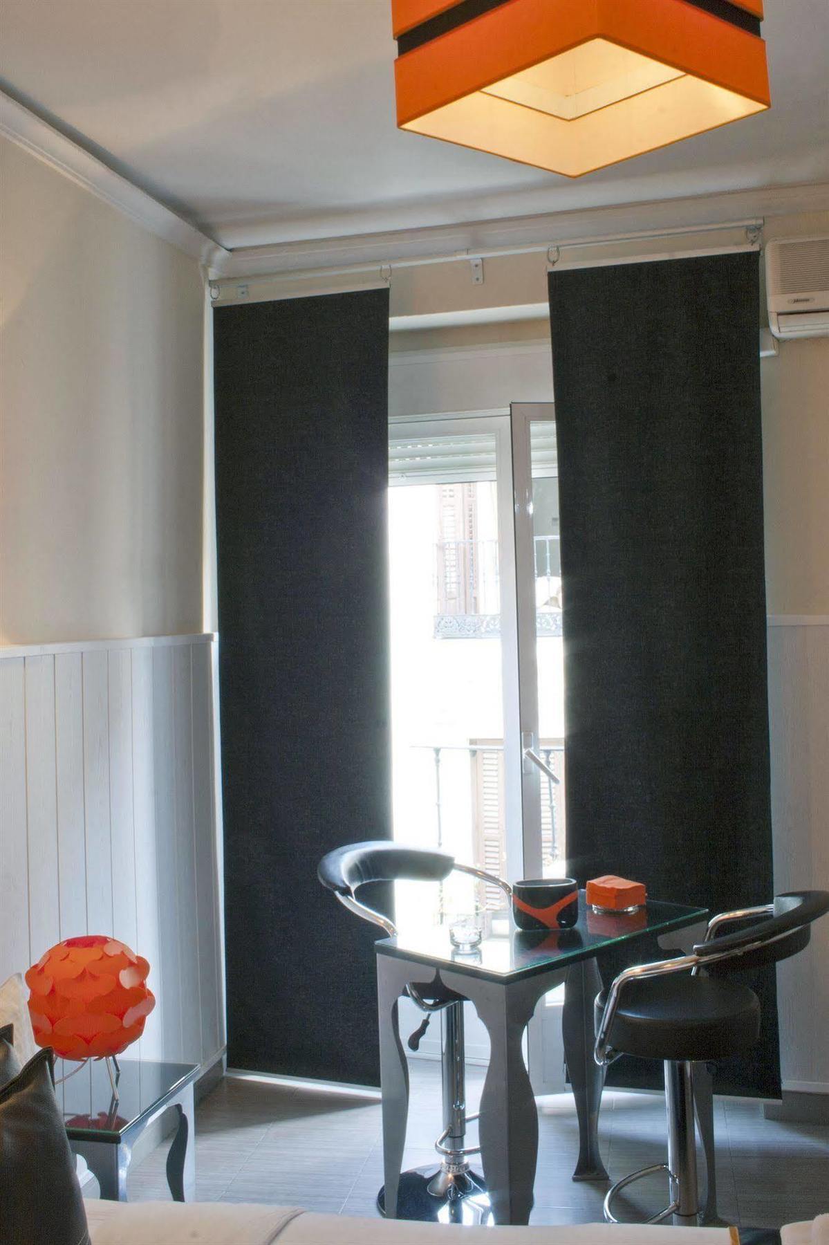 Hostal Oxum Madrid Exteriér fotografie